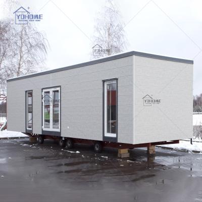 China Modern American High End Camping 35m2 Mobile Home On Wheels Manufactured 3 Bedroom Homes Prefab Furniture Prefab Winter Cabin for sale