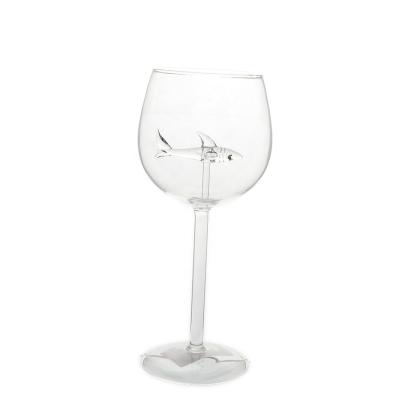 China New Products Western Hot Selling AMAZON Shark Wine Glass Custom Borosilicate Glass for sale