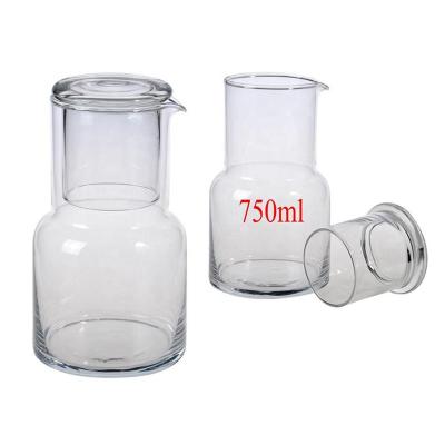 China High Quality Traditional Clear Glass Whiskey Decanter Decanter Bed Decanter for sale