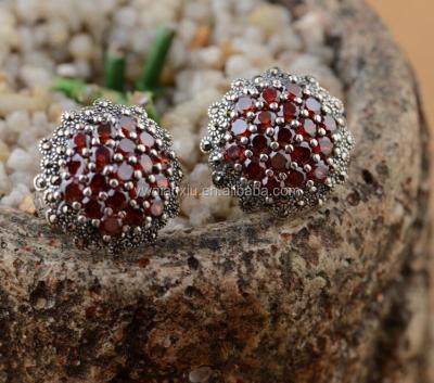 China Diamond Accessories Inlayed Garnet 925 Sterling Silver Antique Jewelry Findings Clip On Stud Earrings for sale