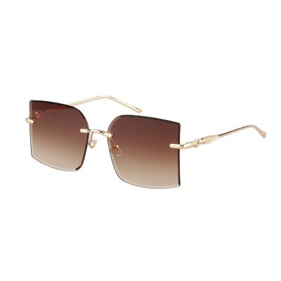 China Fashion Sunglasses Brand Designer Half Frame Metal Sunglasses For Women Square Sunglasses UV Protection Sun Shading Sunglassesl for sale