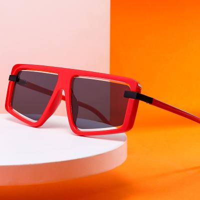 China Oversized Lenses Retro Fashion Sun Glasses Wide Plastic Sun Glasses Shades UV400 Sun for sale