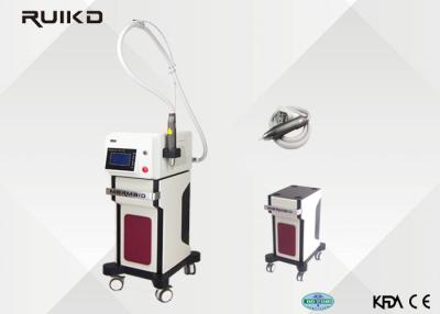 Chine 1064nm équipement multifonctionnel à commutation de Q de beauté de laser de ND Yag pour l'hôpital 500W à vendre