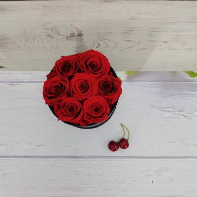 China RTS Widely Used Christmas Gift Woman Luxury Gift Boxes Preserved Long Lasting Roses In A Box for sale