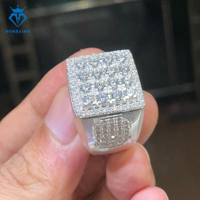 China Hiphop Fashion jewelry baguette  mens engagement ring white gold 925 oval moissanite diamond hip hop iced out ring for sale