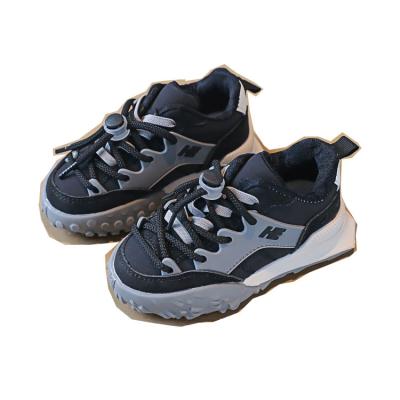 China Adult Running Hotsales Casual Use Boys And Kids Lightweight Athletic Walking Shoes Kid Sport for sale