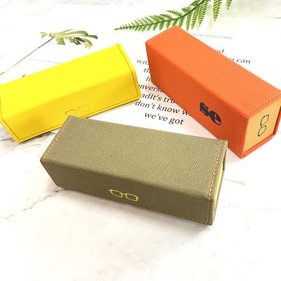 China Factory New Design Eco-Friendly Top Quality Handmade Canvas Folding Sunglasses Case for sale