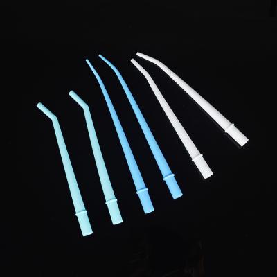 China Flexible Endo Surgical Suction Tip Disposable Dental Curved Aspirator Tip For Teeth Whitening for sale