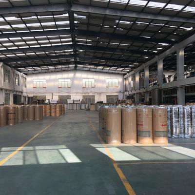 China 1260mm*4000m Jumbo Rolls BOPP Adhesive Packaging Tape Roll Packing Tape BOPP Tape Jumbo Roll à venda