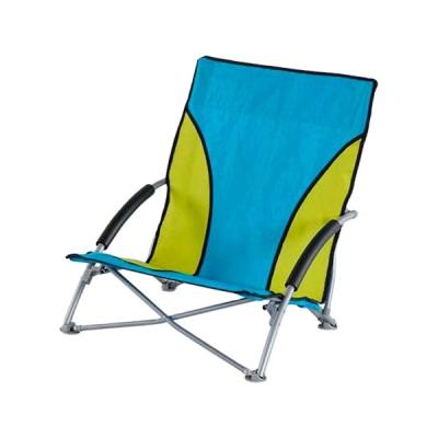 China Modern Outdoor Popular Portable Folding Low-Seat Two-tone Leisure 600D Steel Beach Chair With Armrest for sale