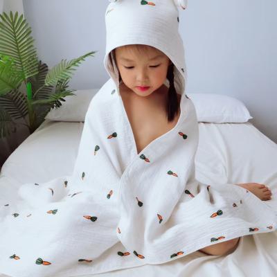 China 100% Cotton Hypoallergenic Muslin Amazon Bathrobe Kids Animal Cartoon Baby Hooded Bath Towel With Hood for sale