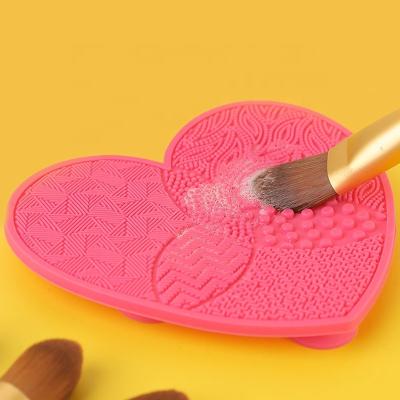 China Hot Sale Beauty Tools Washable Seal Makeup Sponge Remover Silicone Makeup Brush Cleaner Pad for sale