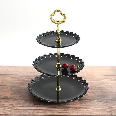 China Best Viable Luxury Cupcake Stand Plastic Cups Wedding Stands Luxury Wedding Epoxy Resin Cupcake Stand Holder for sale