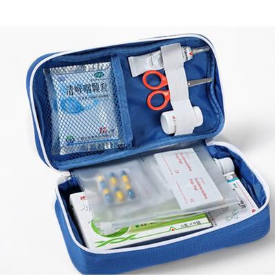 China Vintage Factory Promotional Portable Medical Bag First Aid Kit Bag For Travel Travel Medicine Bag for sale