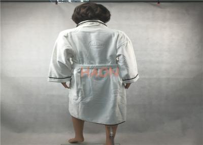 China Classical Massy Spa Bathrobes For Women ,  Ladies Terry Cloth Bathrobes for sale