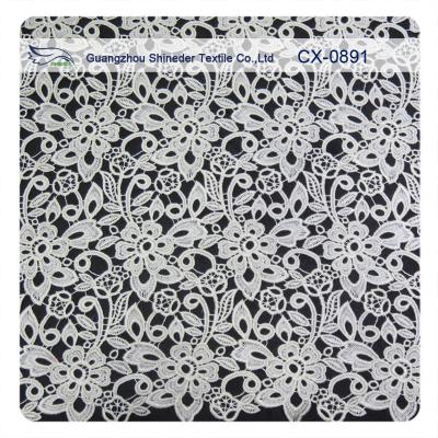 Chine Tissu brodé floral en ivoire de dentelle de lingerie de Reapted, teinture écologique à vendre