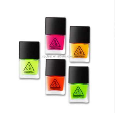 China NP-SU0004 5-15ML Personal Care Square Glass Bottle For Nail Polish Oil Cap With Brush for sale