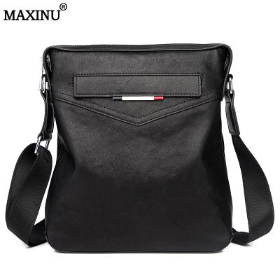 China High Quality MAXINU Designer Customize Simple Genuine Leather Daily Messenger Bag Men Waterproof Daypack for sale