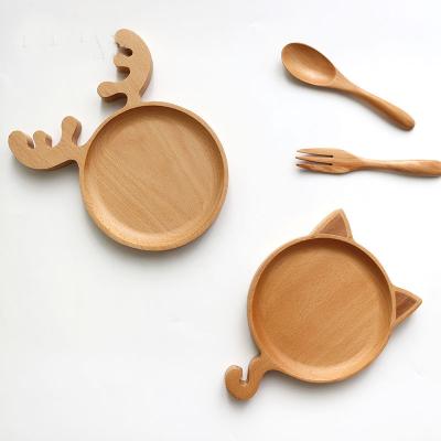 China Sustainable Luxury Wooden Cartoon Shape Cake Dessert Tray For Kids for sale