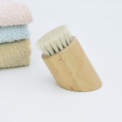 China Cushion Facial Wooden Wash Brush Face Care Tools Clean Brush With Wood Bristal Massage Wash Handle Deep Cleansing Brush for sale