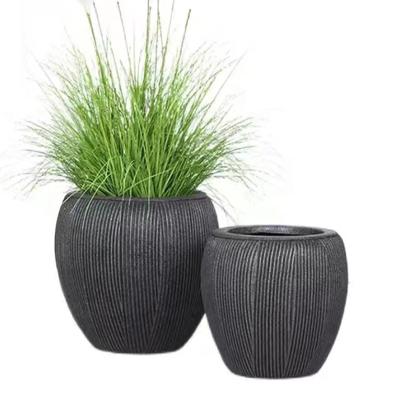 China Nordic elegant garden decoration fiberglass flowerpot balcony outside indoor large round fiberglass flowerpot for sale