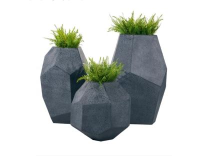 China Steady modern style geometric fiberglass flower pots can be sold as plantpots set for decoration at wholesale prices for sale