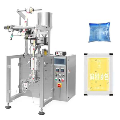 China Pouch Liquid Ketchup Automatic Food Vertical Small Bag , Jam Soup Small Liquid Water Packaging Machine for sale