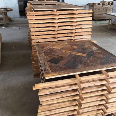 China European Reclaimed Recycled Old Aged Versailles Antique Engineered Parquet Panel Pattern Wood Flooring for sale