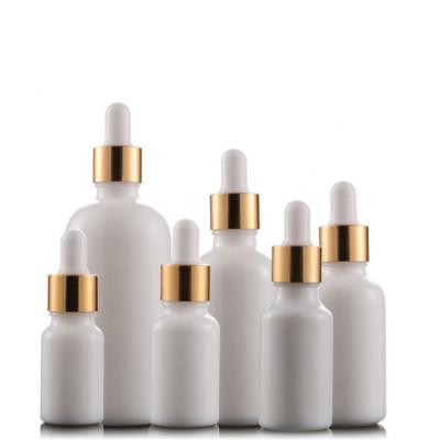 China 5ml 10ml 15ml 20ml 30ml 50ml 100ml euro dropper cosmetic glass bottles for beard oil/essential oil /cosmetic dropper glass bottle for sale