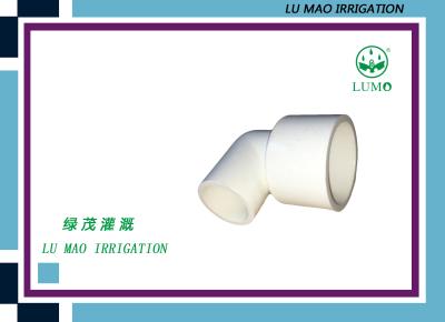 China Pequeño PVC plástico de las colocaciones de la irrigación que reduce el reborde codo de 90 grados en venta