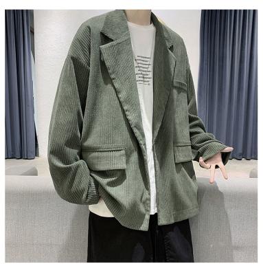 China Anti-wrinkle fashion winter corduroy luxury casual suit jacket men plus size loose white men's corduroy jacket for sale