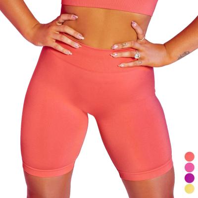 China 2022 Breathable New Fashion Plus Size Workout Wear Activewear Seamless Yoga Gaiters Shorts And Yoga Running Sports Shorts for sale