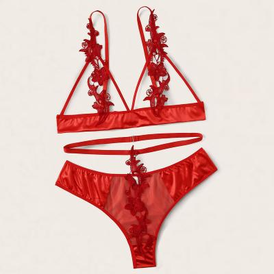 China Sexy lingerie oversized bra and panty cover underwear red comfortable transparent embroidery lace bra and panty sexy sexy underwear for sale