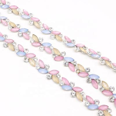 China Flatback Resin Horse Eye Shape Crystal Glass Rhinestone Cup Chain DIY Wedding Dress for sale