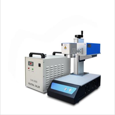 中国 Fiber laser 100w Laser Mark Machine jewelry metal silver gold necklace cutting engraving machine 販売のため