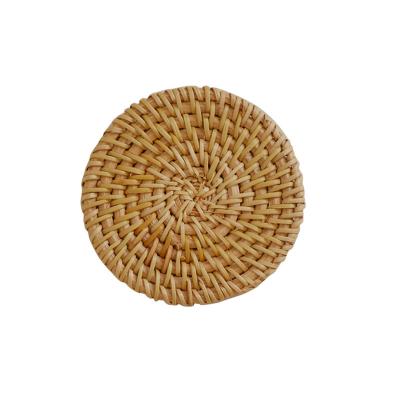 China Viable Wholesale Cheap Price XC Eco-friendly Handmade Natural Rattan Water Hyacinth Place Mat for sale