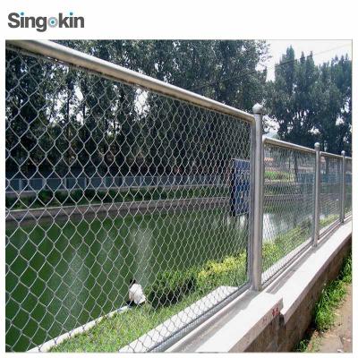 China Easily Assembled High Quality 8 Foot Galvanized Chain Link Fence For Your Home for sale