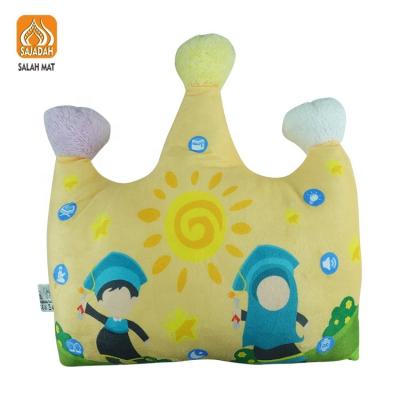 China Play Quran Frequency Amazon Hot Sale Cushion Gift Islamic Muslim Toy Quran Player Pillow Quran Speaker for sale