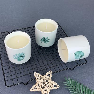 China Wholesale Empty Fashion Candle Tin Candle Jar Ceramic Candle Holder in Wholesale for sale