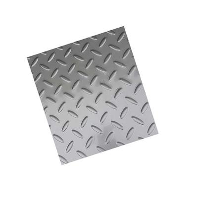 China Hot Saling 1mm 2mm 3mm 4mm 4.5mm Construction Anti Slip 201 Stainless Steel Plate 304 Checkered 5mm Thick For Flooring for sale