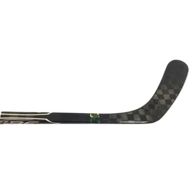 China Superlight Carbon Fiber Weight Junior Ice Hockey Stick For Kids P92 Blade for sale