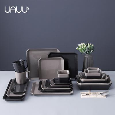 China Breakfast Disposable Wholesale Tableware Luxury Ceramic Dinner Set for sale