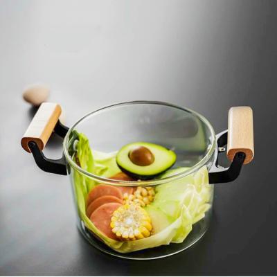 China Sustainable Home Kitchenware Double-Ear Heat Resistant Wood Handle Glass Borosilicate Glass Cooking Pot Soup Stock Pot for sale