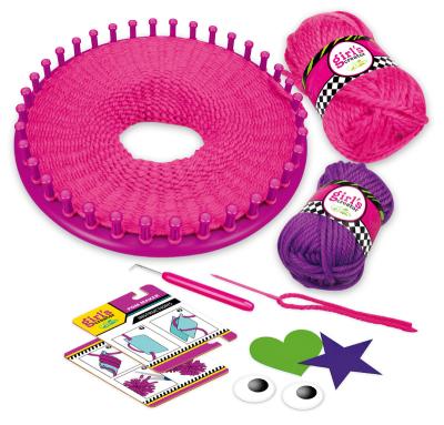 China MBK TOYS Non-Toxic Eco-Friendly Pretend Play Handmade Gifts Plastic Weaving Loom Play Set Hat Toys Knitting Knitting Machine With Wool For Kids for sale