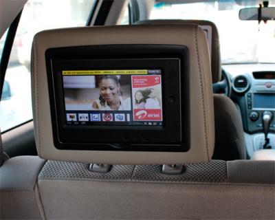 China Pantalla táctil del taxi de Android de 7 pulgadas con GPS, sensor de movimiento, 3G, haciendo publicidad de software en venta