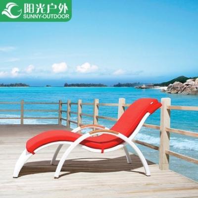 China 2021 modern stylish and high end hot sale sexy beach chair garden lounge chair for sandy beach for sale