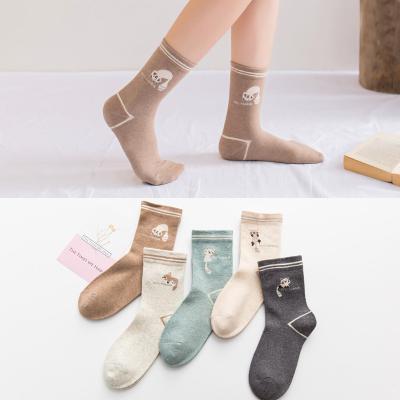 China Cartoon Women Socks Autumn QUICK DRY Winter Thick In The Tube Socks Women Cotton Warm Midi Socks for sale