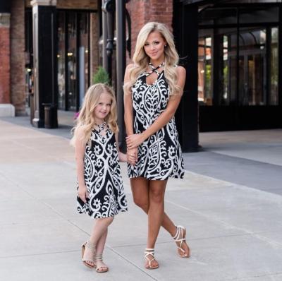 China White Printing Summer Family Viable Black Mother And Daughter Matching Dresses Mommy And Me Dresses For Party And Birthday for sale