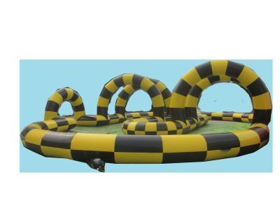 China De moda incombustible de la pista inflable del kart EN14960 con la costura doble en venta