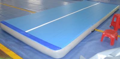 China Estera inflable plegable del gimnasio del azul los 5m, pista gimnástica de la caída de la yoga en venta